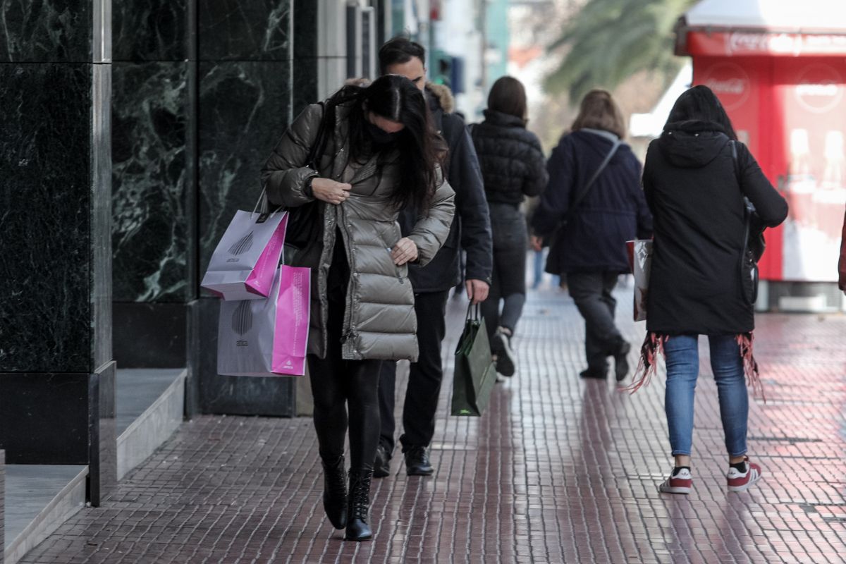 Απαγόρευση κυκλοφορίας: Παραμένει το 21:00 με 05:00 στην Αττική