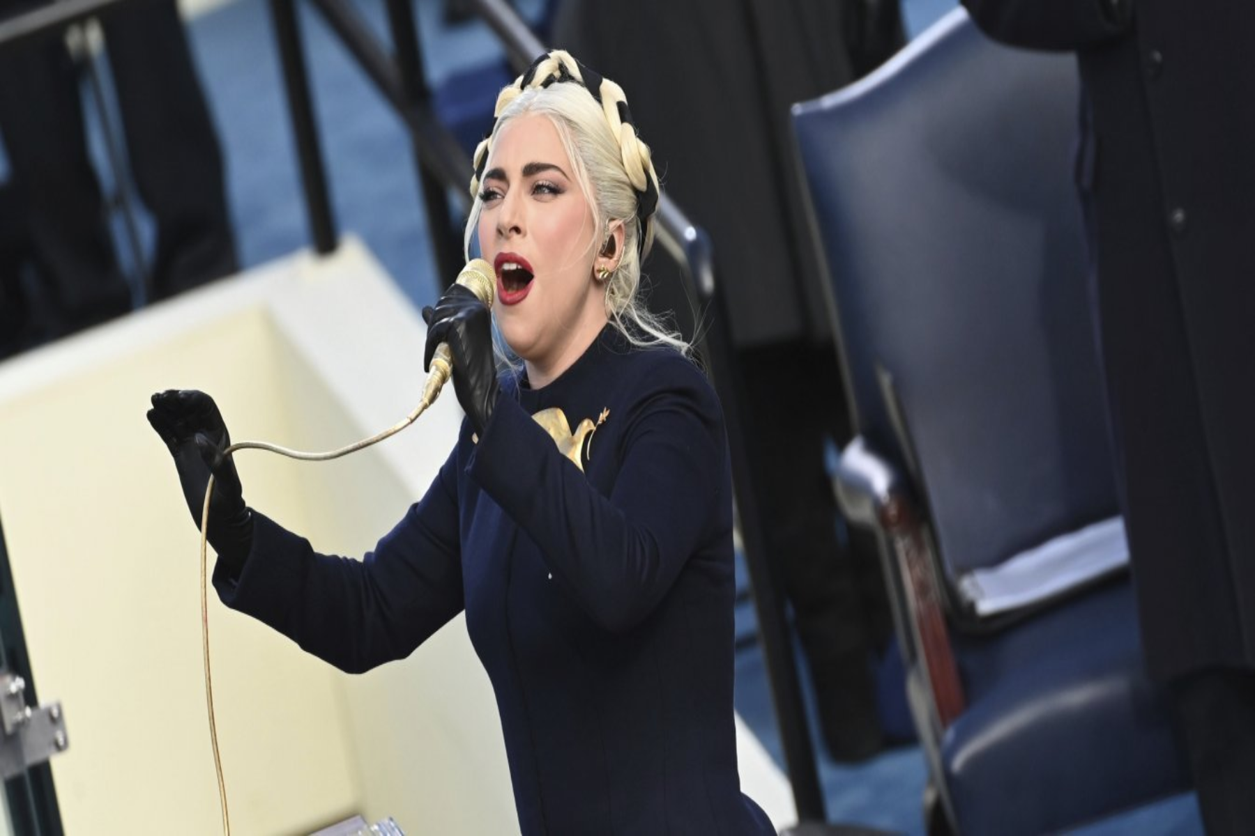 Lady Gaga: Ερμήνευσε τον εθνικό ύμνο των ΗΠΑ στην ορκωμοσία Τζο Μπάιντεν