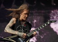Alexi Laiho: Πέθανε ο κιθαρίστας των Children of Bodom – Ήταν μόλις 41 ετών Alexi Laiho: Πέθανε ο κιθαρίστας των Children of Bodom – Ήταν μόλις 41 ετών