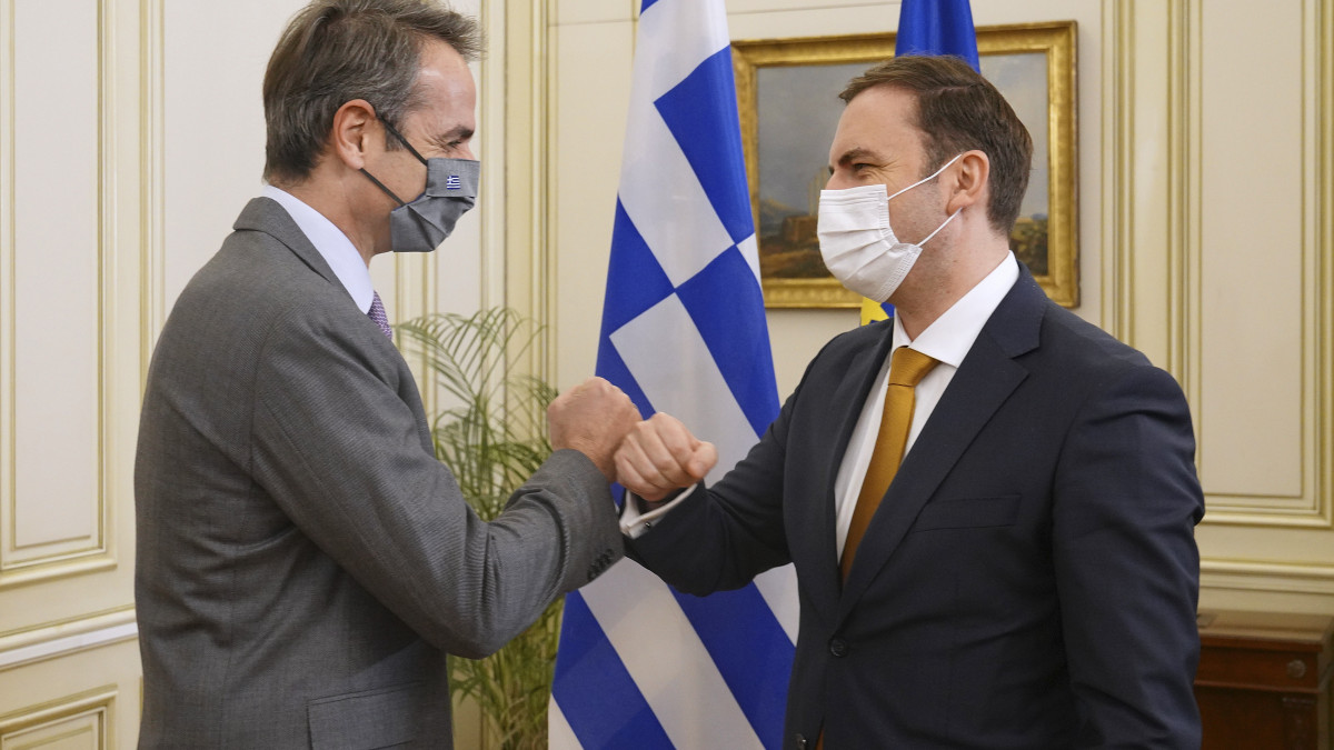 Μητσοτάκης προς Βόρεια Μακεδονία: Ανάγκη πλήρους εφαρμογής της Συμφωνίας των Πρεσπών