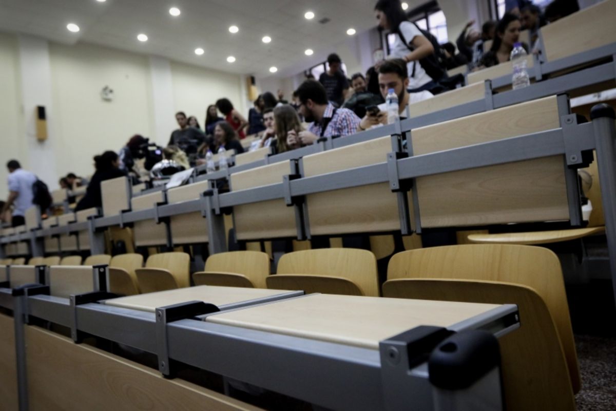 ΚΚΕ για Κεραμέως: Πρόκληση να παραμένουν κλειστά τα Πανεπιστήμια