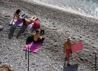 Καιρός αύριο 7/5: Ανεβαίνει η θερμοκρασία, «επέλαση» σκόνης Καιρός αύριο 7/5: Ανεβαίνει η θερμοκρασία, «επέλαση» σκόνης