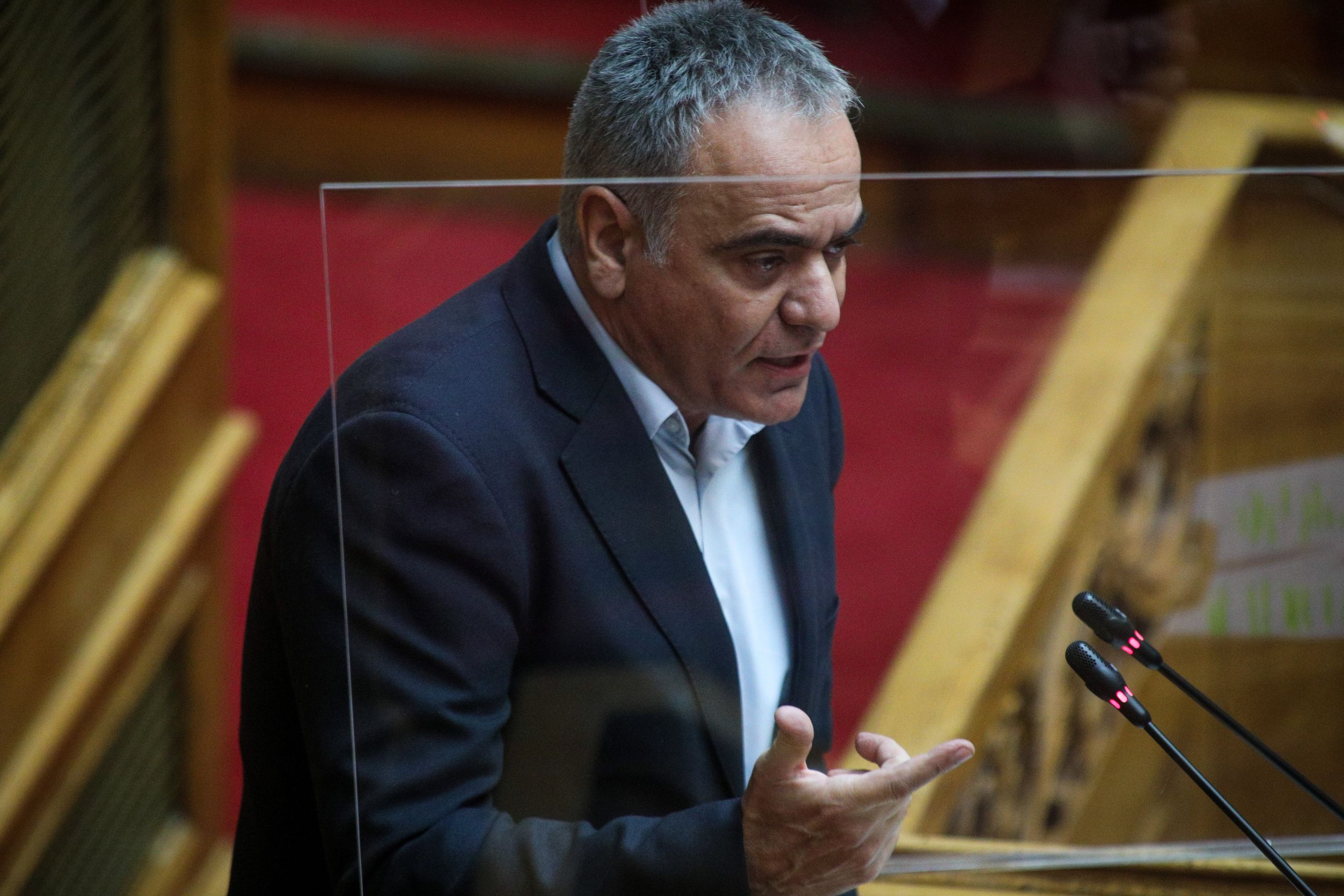 Σκουρλέτης: Έχουμε μια καταστρατήγηση του 8ωρου