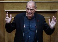 Γιάνης Βαρουφάκης: Χτίζετε λιθαράκι – λιθαράκι δικτατορία με κοινοβουλευτικό μανδύα Γιάνης Βαρουφάκης: Χτίζετε λιθαράκι – λιθαράκι δικτατορία με κοινοβουλευτικό μανδύα