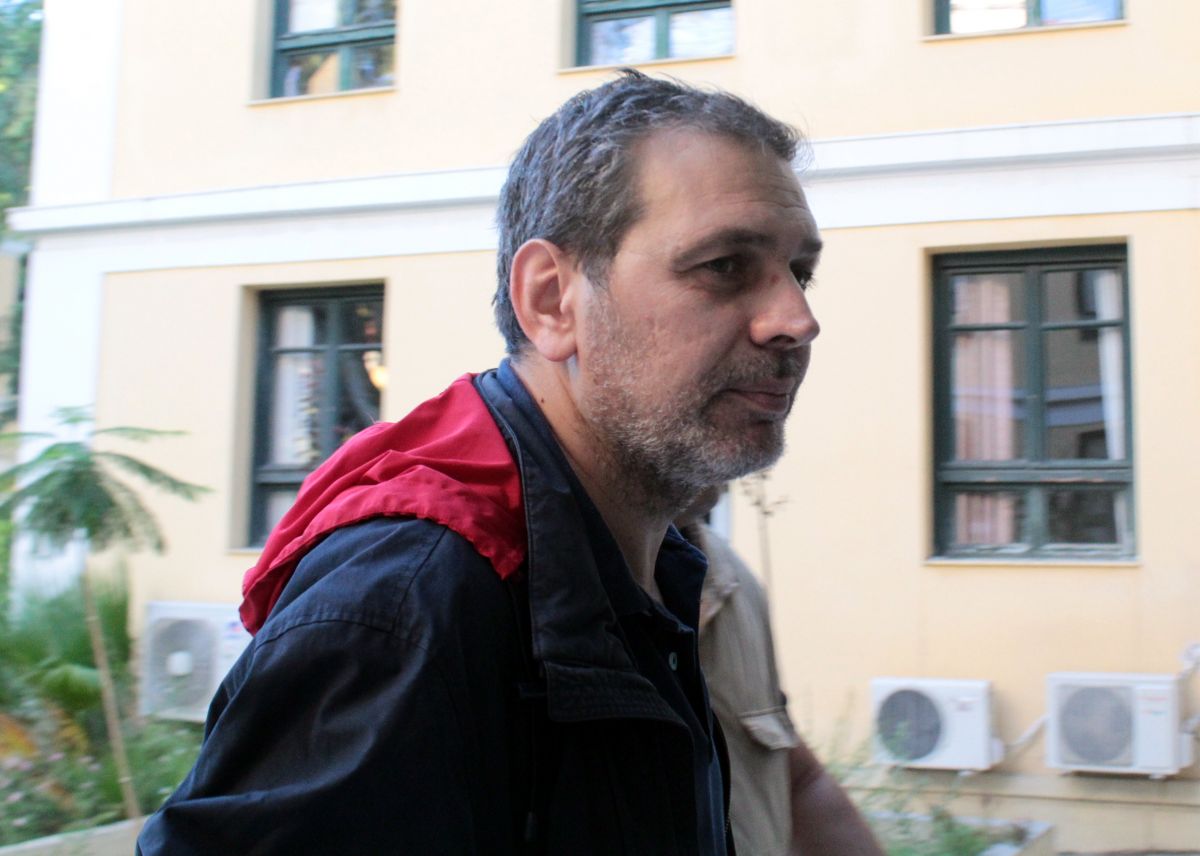 Στέφανος Χίος: Αφέθηκε ελεύθερος για λόγο έκπληξη