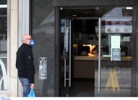 Τake away: Κανονικά η παραλαβή από τα μαγαζιά εστίασης και τα Σαββατοκύριακα