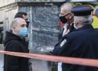 Κωνσταντίνος Μπογδάνος: Διπλός εκρηκτικός μηχανισμός στο σπίτι του – Ζημιές και στο αμάξι του