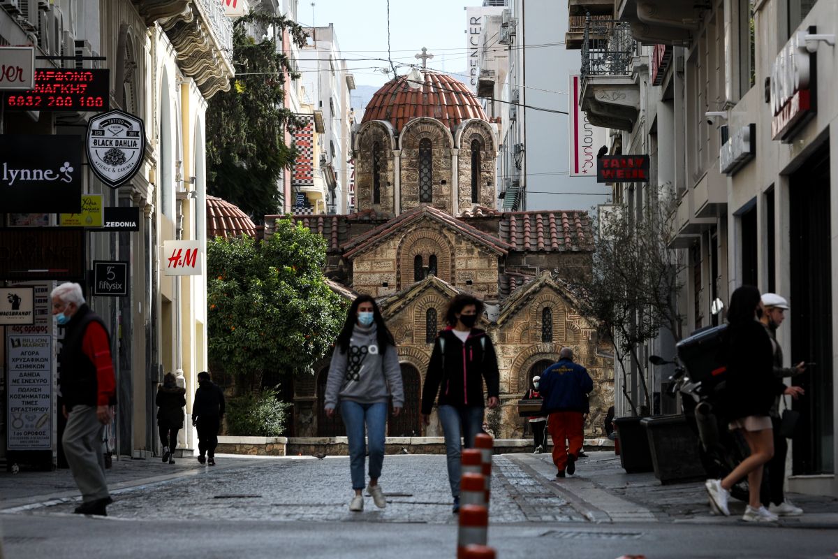 Lockdown: Ποια καταστήματα θα είναι κλειστά – Τι θα γίνει με τον κωδικό 6