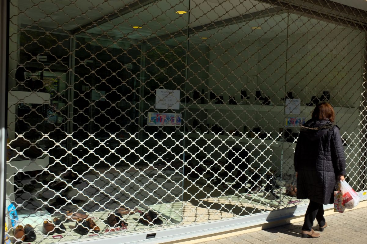 Κρούσματα σήμερα 12/2: Ποιες περιοχές μπαίνουν σε καθολικό lockdown – Τη «γλιτώνει» η Θεσσαλονίκη