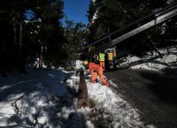ΔΕΔΔΗΕ: Κομμένο το ρεύμα σε 25 χιλιάδες νοικοκυριά και επιχειρήσεις – Τι ειπώθηκε στη σύσκεψη που έγινε