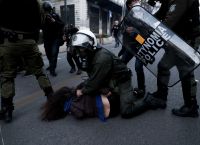 Πορεία για Κουφοντίνα: Ξύλο, χημικά και προσαγωγές