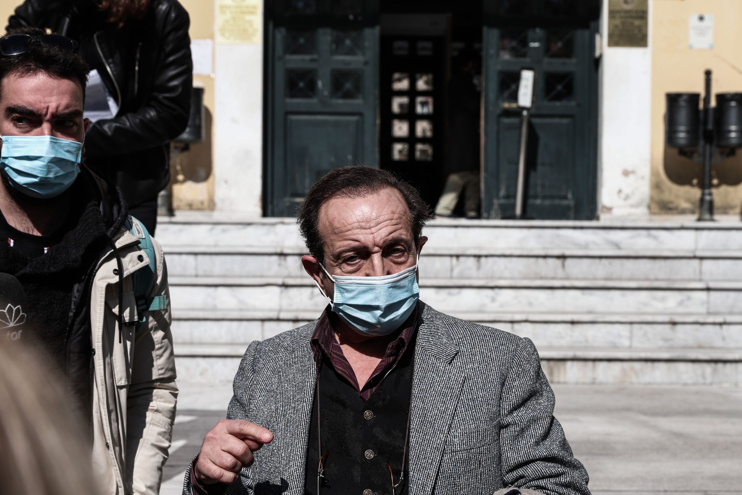 Σπύρος Μπιμπίλας: Η απάντηση του προέδρου του ΣΕΗ στο «μέτριος ηθοποιός» του Δημήτρη Λιγνάδη