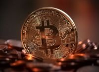 Κρυπτονομίσματα: Σε νέα επίπεδα ρεκόρ τα bitcoin και ether Κρυπτονομίσματα: Σε νέα επίπεδα ρεκόρ τα bitcoin και ether