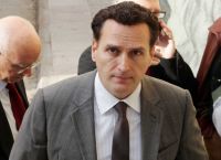 Μιχάλης Δημητρακόπουλος: Δεν είναι αδίκημα το σεξ με 15χρονα Μιχάλης Δημητρακόπουλος: Δεν είναι αδίκημα το σεξ με 15χρονα
