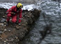 Συναγερμός στην Κερατέα: Αυτοκίνητο έπεσε σε γκρεμό στην Κακιά Θάλασσα Συναγερμός στην Κερατέα: Αυτοκίνητο έπεσε σε γκρεμό στην Κακιά Θάλασσα