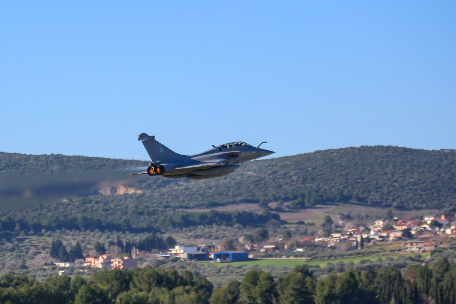 «Σκύρος 2021»: Διεθνής Διακλαδική Άσκηση Ελλάδας – Γαλλίας με συμμετοχή των Rafale
