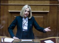 Γεννηματά για Λιγνάδη: Η κυβέρνηση καθυστέρησε να αντιδράσει, δεν ανέλαβε πολιτική ευθύνη Γεννηματά για Λιγνάδη: Η κυβέρνηση καθυστέρησε να αντιδράσει, δεν ανέλαβε πολιτική ευθύνη