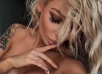 Ιωάννα Ζησάκη: Η Playmate που σε βγάζει από τα ρούχα σου [pics]