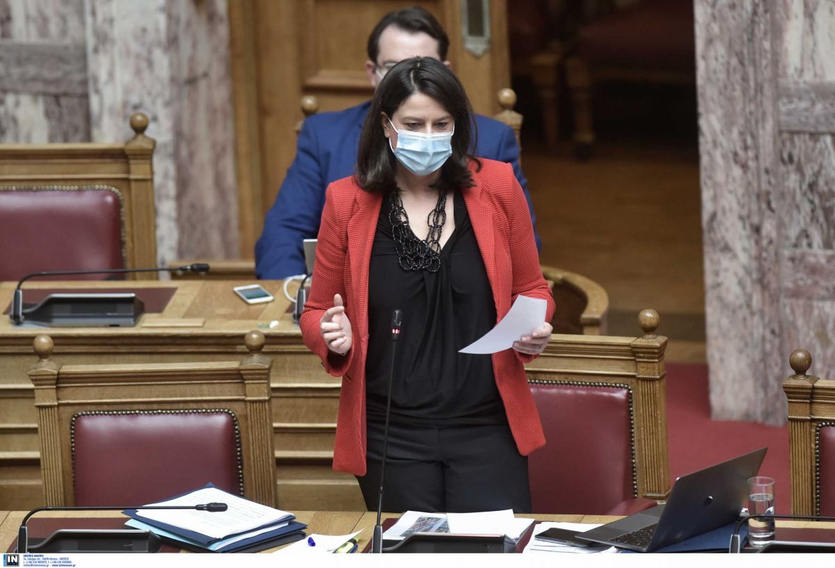 Κεραμέως για πανεπιστήμια: «Λαμβάνω μηνύματα να μην κάνουμε πίσω»