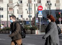 Κρούσματα σήμερα 6/3: Ανησυχία για τις μεταλλάξεις Κρούσματα σήμερα 6/3: Ανησυχία για τις μεταλλάξεις
