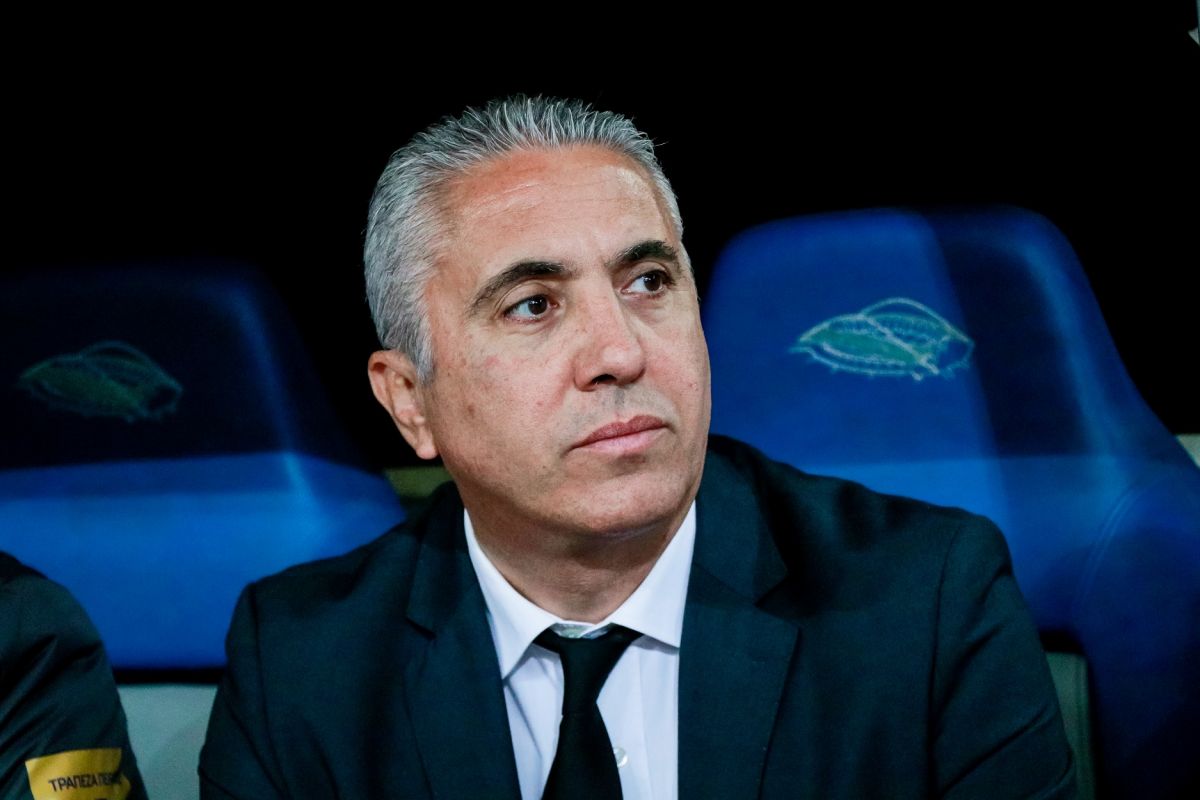 Νίκος Κωστένογλου: Φαβορί για την εθνική Κύπρου