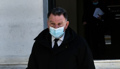 Κούγιας για Λιγνάδη: Η φαρσοκωμωδία εις βάρος του πρέπει να τελειώνει