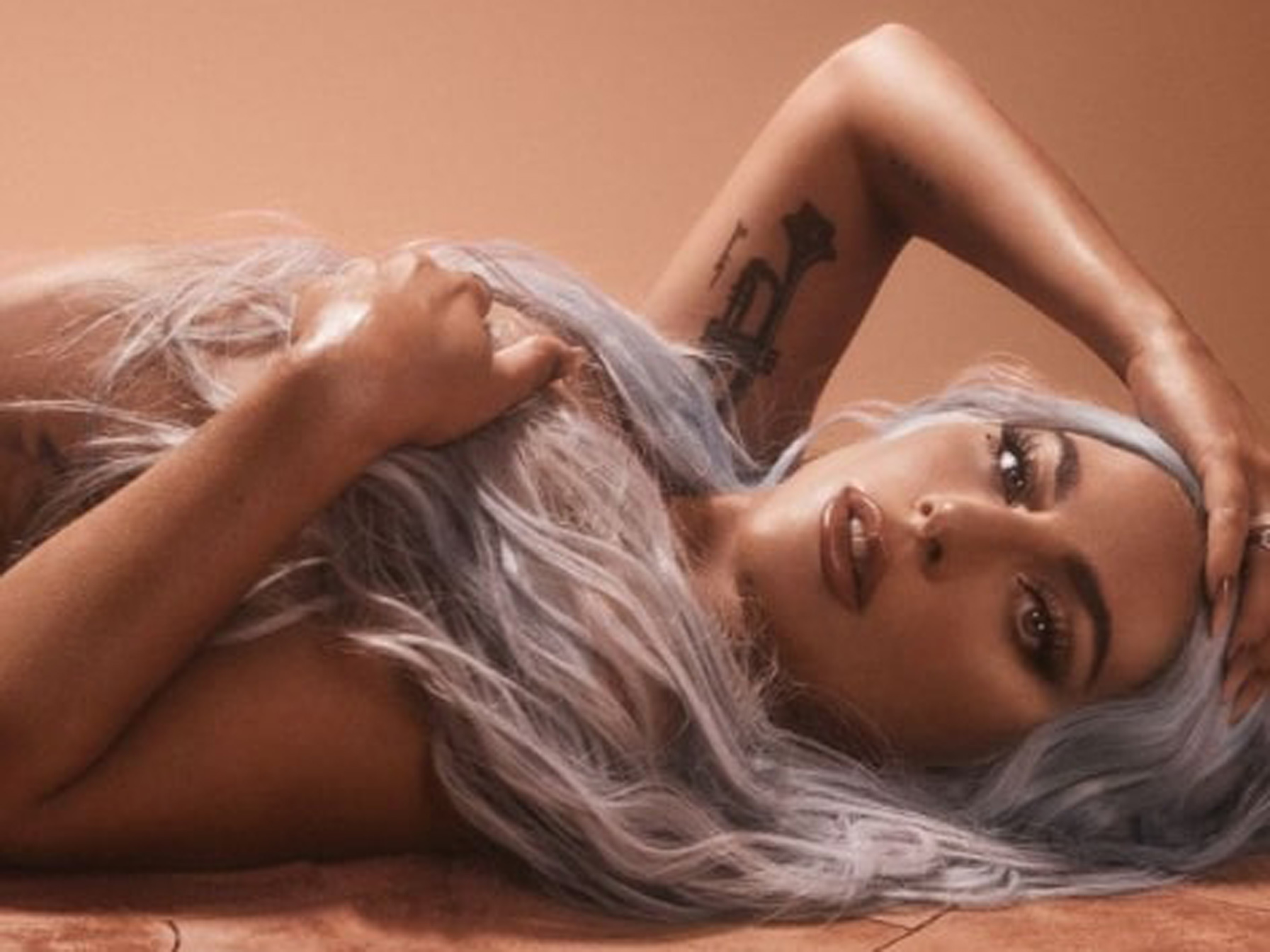 Lady Gaga: Πυροβόλησαν τον βοηθό της και άρπαξαν τα σκυλιά της – Η υπέρογκη αμοιβή που δίνει