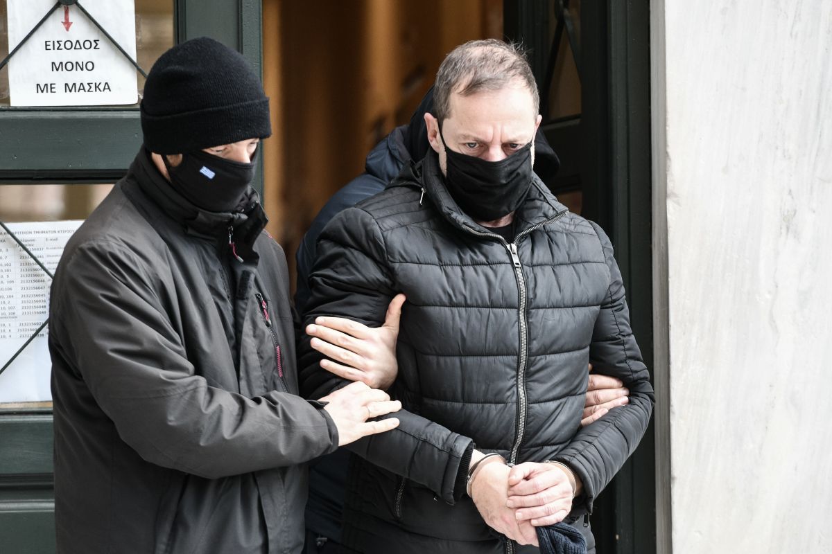 Δημήτρης Λιγνάδης: Σοκαριστικά στοιχεία στο ένταλμα σύλληψης