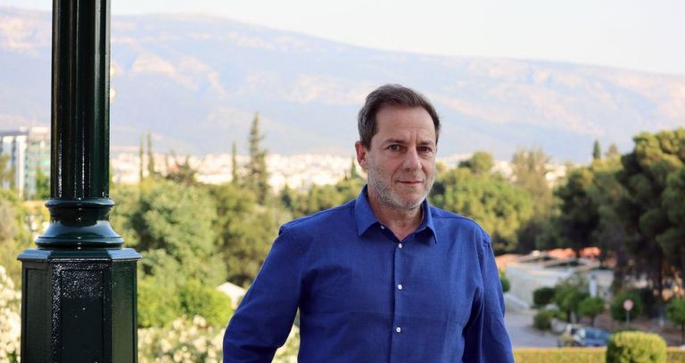 Λιγνάδης: Η Μενδώνη ζήτησε την παραίτησή του μετά από καταγγελίες