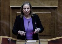 Μαριλίζα Ξενογιαννακοπούλου: Η αγορά εργασίας καταρρέει και η κυβέρνηση συνεχίζει την ίδια αδιέξοδη πολιτική