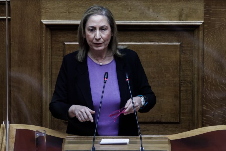 Μαριλίζα Ξενογιαννακοπούλου: Η αγορά εργασίας καταρρέει και η κυβέρνηση συνεχίζει την ίδια αδιέξοδη πολιτική
