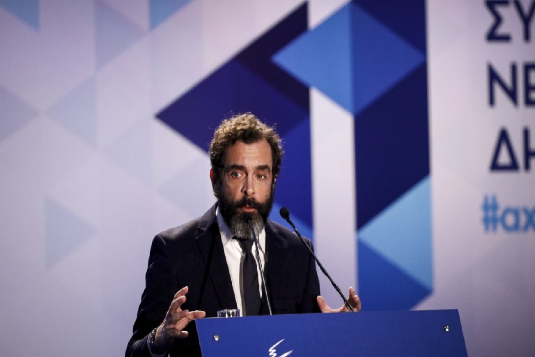 Μαρκουλάκης σε ΣΕΗ: «Με κρεμάσατε στα μανταλάκια αδιαφορώντας για τις συνέπειες στη ζωή μου»