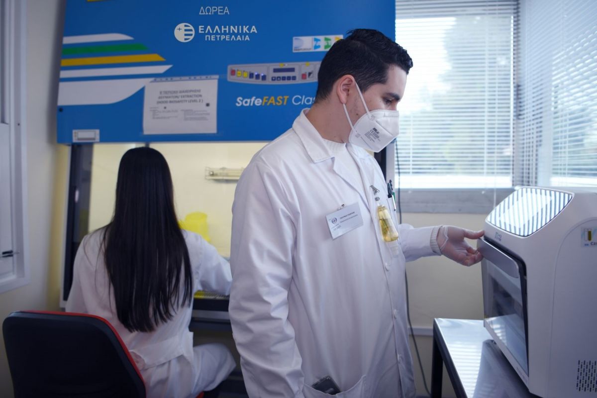 ΕΛΠΕ: Νέα δωρεά 5.000 αντιδραστηρίων στο «Θριάσιο» Νοσοκομείο για την ταχύτερη διάγνωση του COVID-19