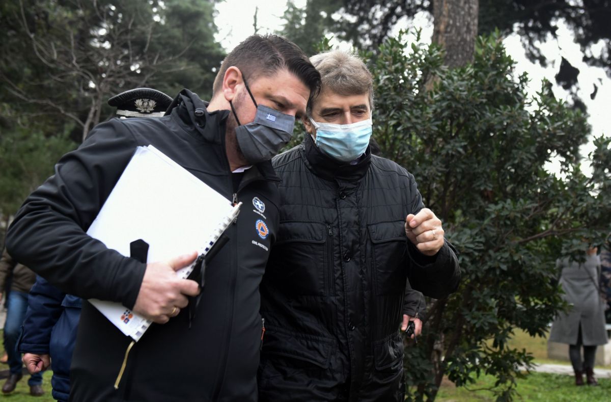 Χαρδαλιάς από Θεσσαλονίκη: «Δεν υπάρχει θέμα πανικού, υπάρχει θέμα απόλυτης επιφυλακής»