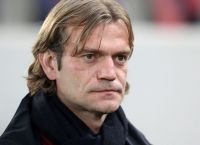 Ρόι Κάρολ: Κατάθεση ψυχής για τον αλκοολισμό και την κατάθλιψη Ρόι Κάρολ: Κατάθεση ψυχής για τον αλκοολισμό και την κατάθλιψη