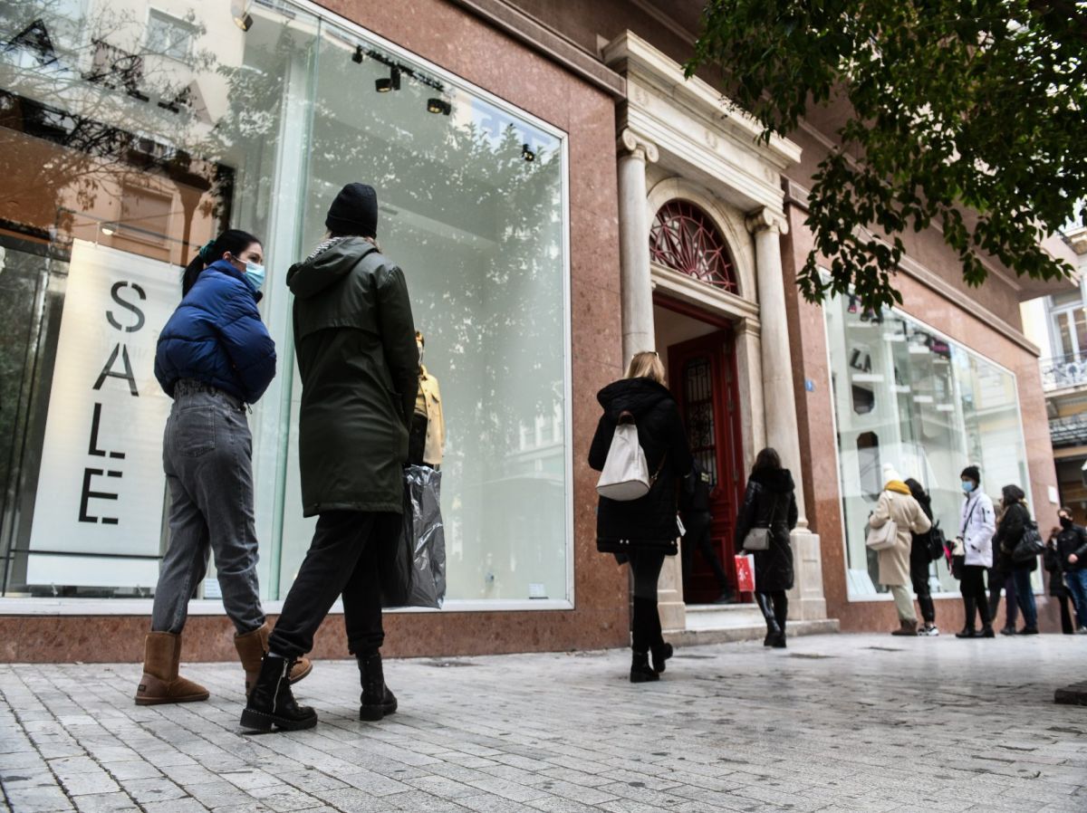 Λιανεμπόριο: Ανεβάζει σήμερα ρολά