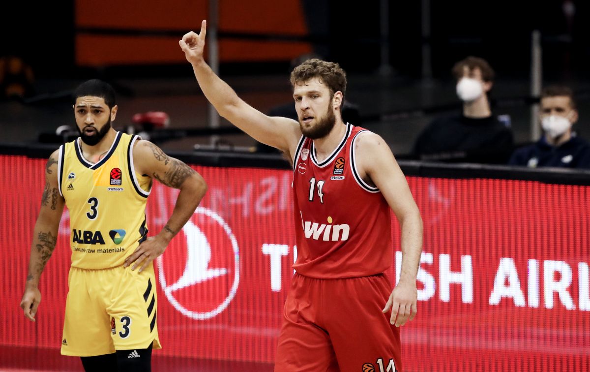 Άλμπα Βερολίνου – Ολυμπιακός: 80-84