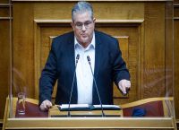 Κουτσούμπας: Άμεση επίταξη του ιδιωτικού τομέα Κουτσούμπας: Άμεση επίταξη του ιδιωτικού τομέα