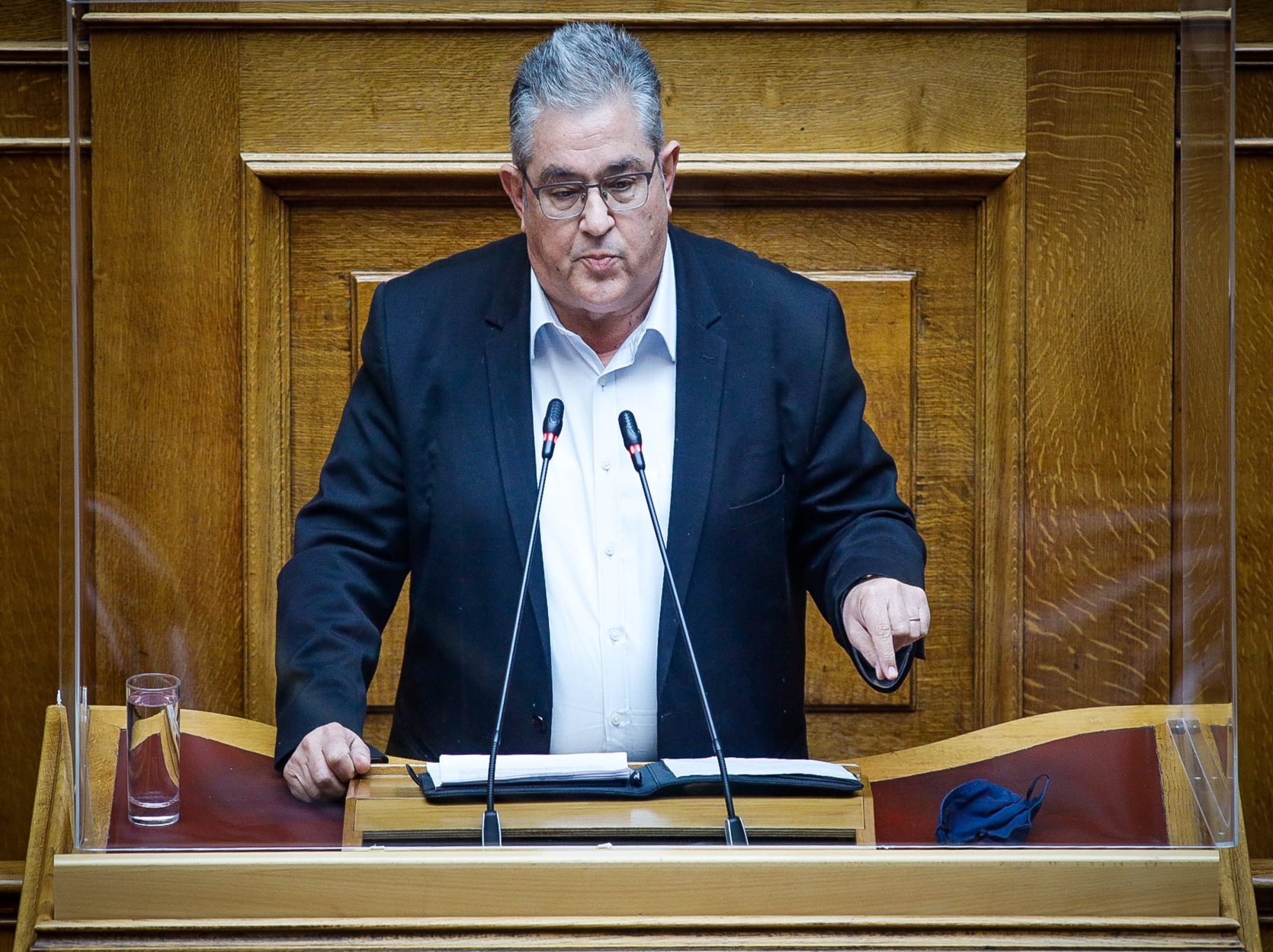 Κουτσούμπας: Άμεση επίταξη του ιδιωτικού τομέα
