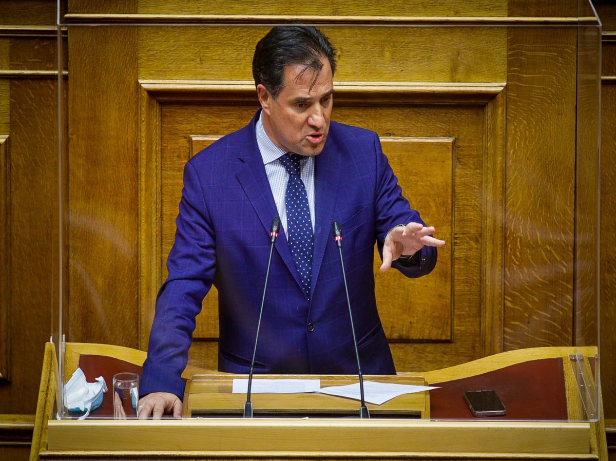 Άδωνις Γεωργιάδης: Εκτάκτως στο χειρουργείο ο υπουργός