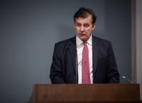 Θάνος Δημόπουλος: Είμαστε στο δυσκολότερο σημείο, κυριαρχούν οι μεταλλάξεις Θάνος Δημόπουλος: Είμαστε στο δυσκολότερο σημείο, κυριαρχούν οι μεταλλάξεις