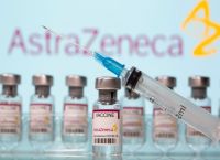 AstraZeneca: Να χορηγείται στους άνω των 30 ετών AstraZeneca: Να χορηγείται στους άνω των 30 ετών