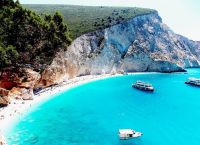 3 βραβευμένες Ελληνικές παραλίες που πρέπει να επισκεφθείς οπωσδήποτε 3 βραβευμένες Ελληνικές παραλίες που πρέπει να επισκεφθείς οπωσδήποτε