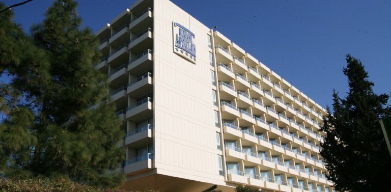 Έλλη Διβάνη: Πέθανε η 33χρονη γόνος της γνωστής οικογενείας του ομίλου «Divani»