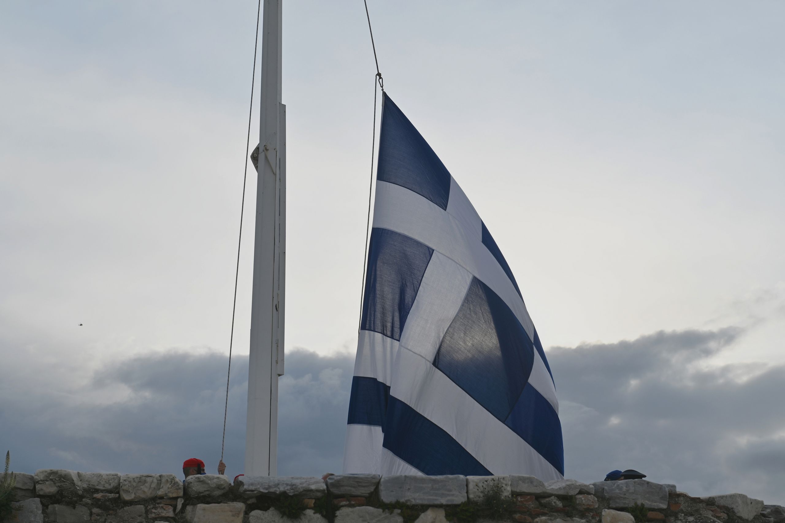 Ελληνική σημαία: Τι συμβολίζει – Η ιστορία της