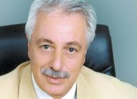 Πέθανε ο Γιάννης Στάμος Πέθανε ο Γιάννης Στάμος
