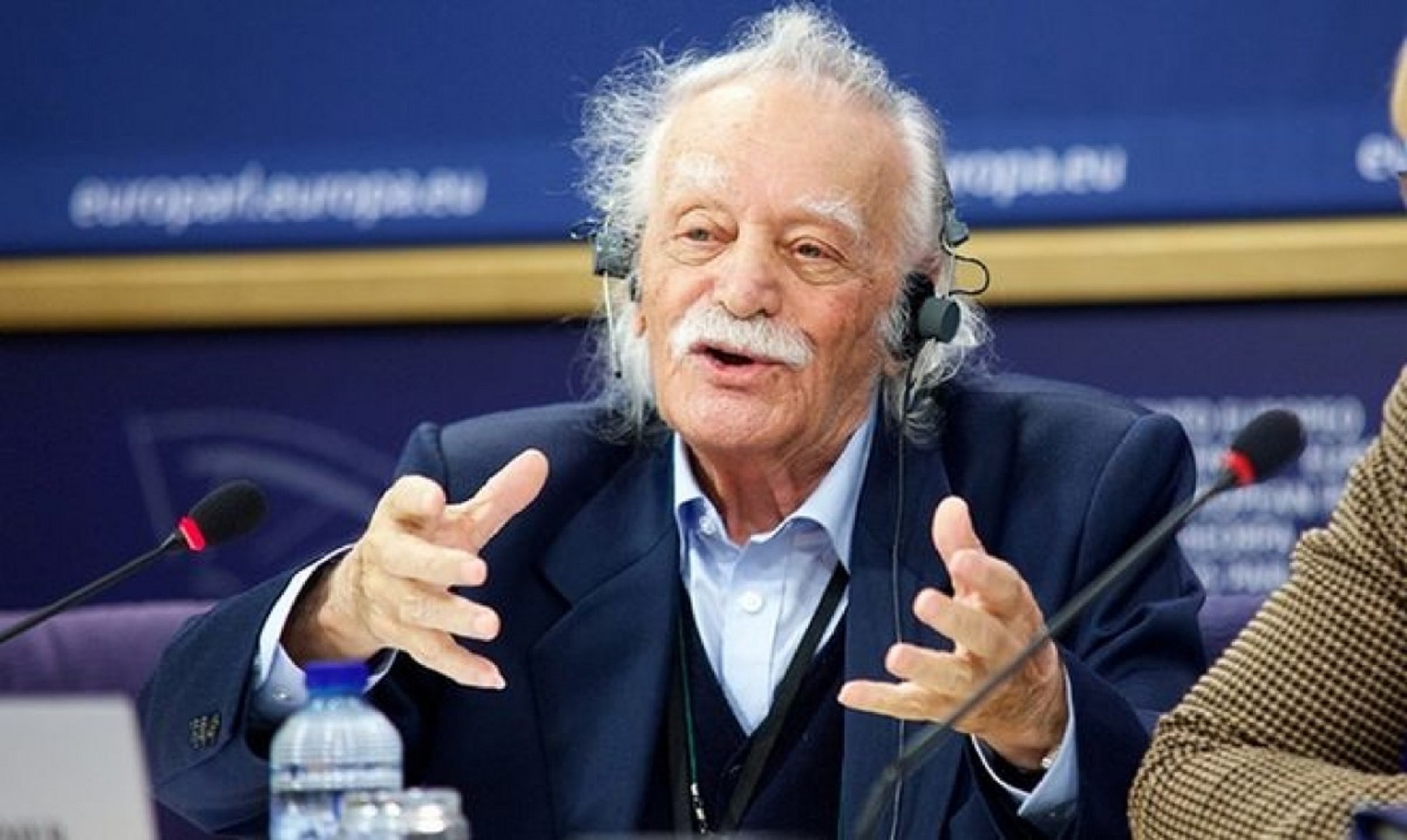 Μανώλης Γλέζος: Το όνομά του πήρε αίθουσα του Ευρωπαϊκού Κοινοβουλίου