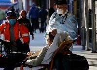 ΗΠΑ κορωνοϊός: Λιγότεροι από 1.000 θάνατοι σε 24 ώρες ΗΠΑ κορωνοϊός: Λιγότεροι από 1.000 θάνατοι σε 24 ώρες