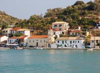 Καπραβέλος: Στα νησιά έπρεπε να πάνε μόνο εμβολιασμένοι