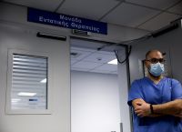ΠΟΕΔΗΝ: Οι διασωληνωμένοι εκτός ΜΕΘ έφτασαν τους 48 – 700 υγειονομικοί νοσούν ΠΟΕΔΗΝ: Οι διασωληνωμένοι εκτός ΜΕΘ έφτασαν τους 48 – 700 υγειονομικοί νοσούν